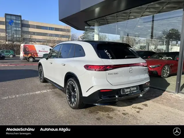 Mercedes-Benz EQS SUV