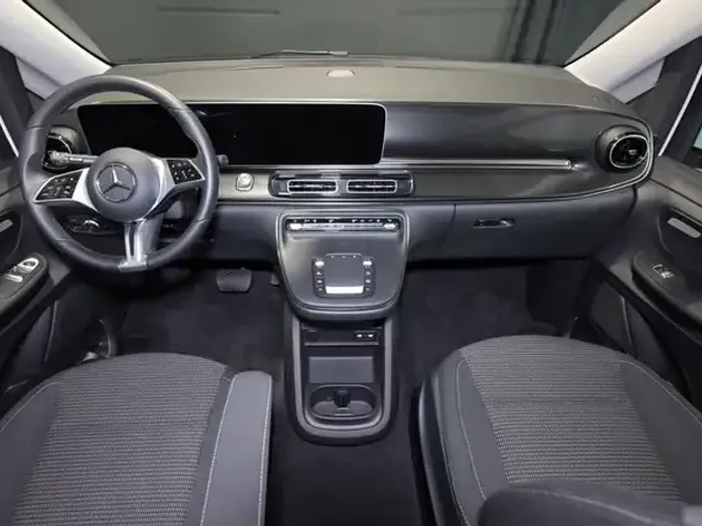 Mercedes-Benz EQV 300