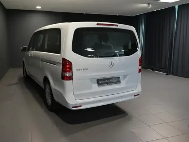 Mercedes-Benz EQV 300