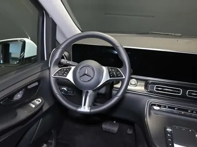 Mercedes-Benz EQV 300