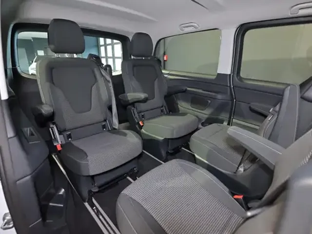 Mercedes-Benz EQV 300