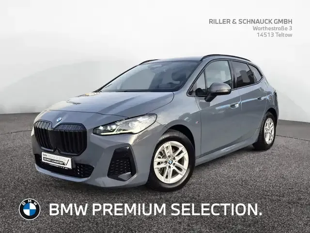 BMW 220
