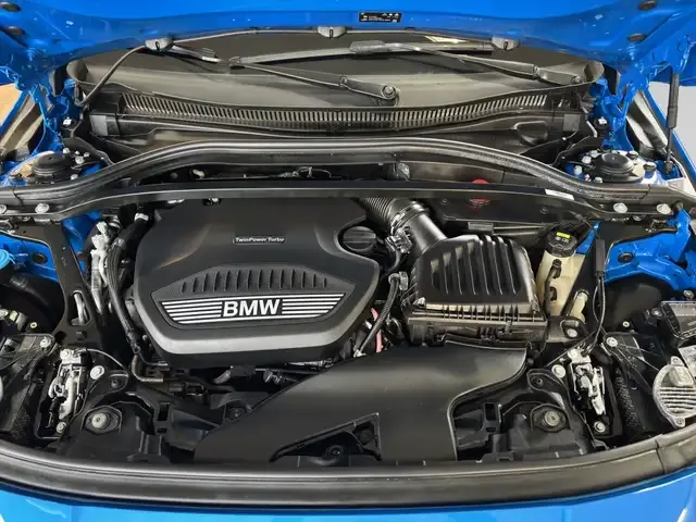 BMW 220