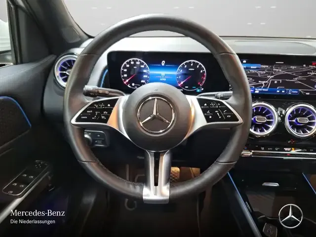 Mercedes-Benz GLB 250