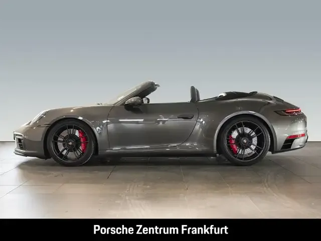 Porsche 992