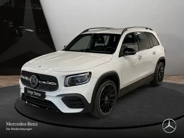 Mercedes-Benz GLB 200