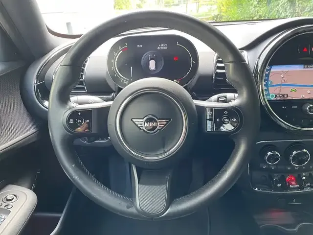 MINI Cooper Clubman