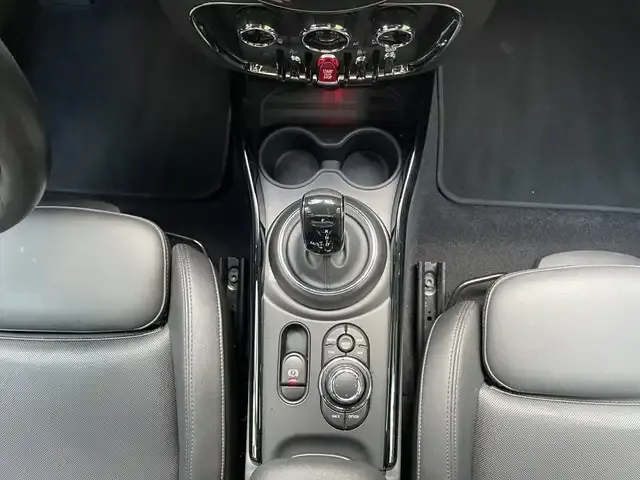 MINI Cooper Clubman