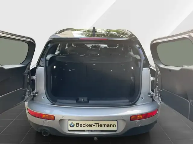 MINI Cooper Clubman