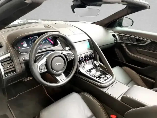 Jaguar F-Type