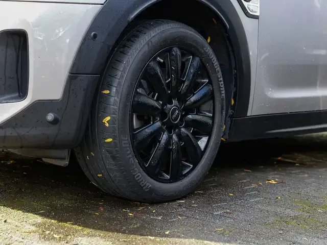 MINI Cooper SE Countryman