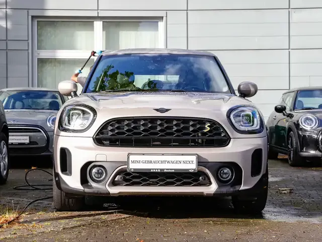 MINI Cooper SE Countryman