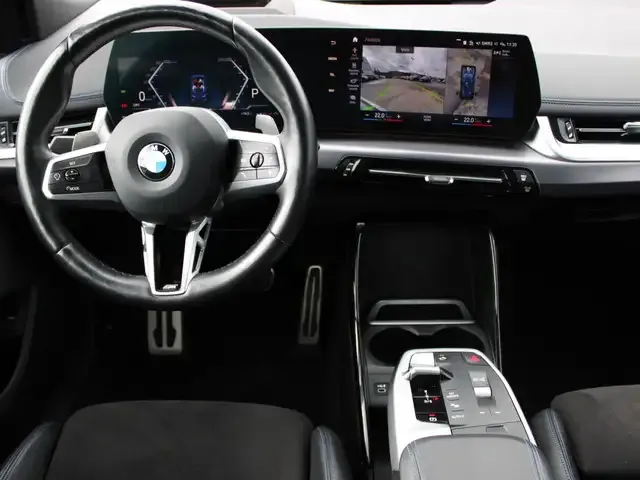 BMW 220