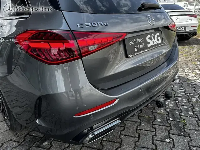 Mercedes-Benz C 300