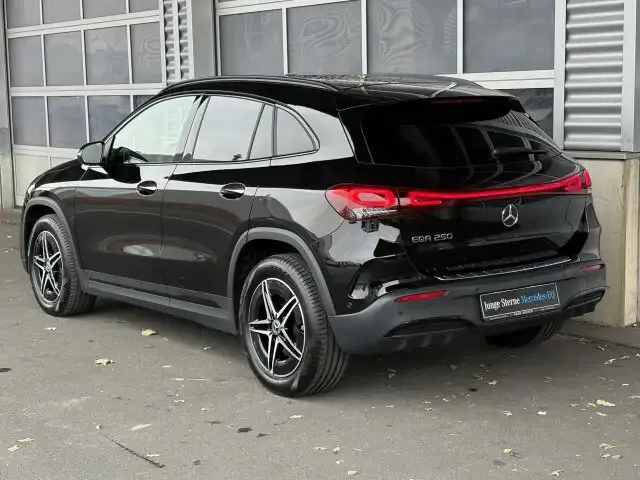 Mercedes-Benz EQA 250