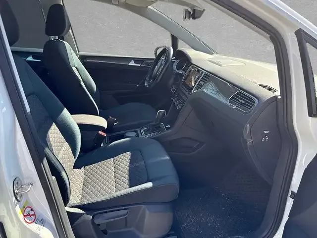 Volkswagen Golf Sportsvan