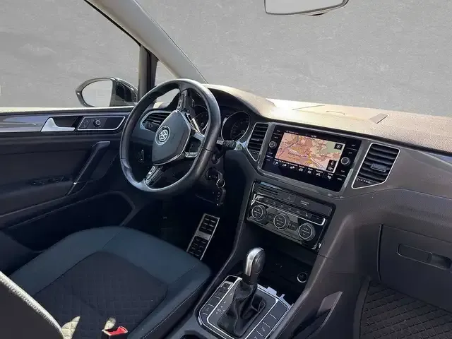 Volkswagen Golf Sportsvan