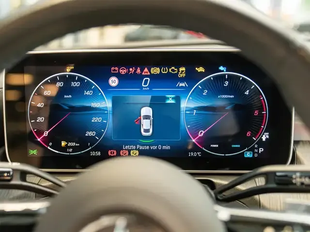 Mercedes-Benz CLE 220