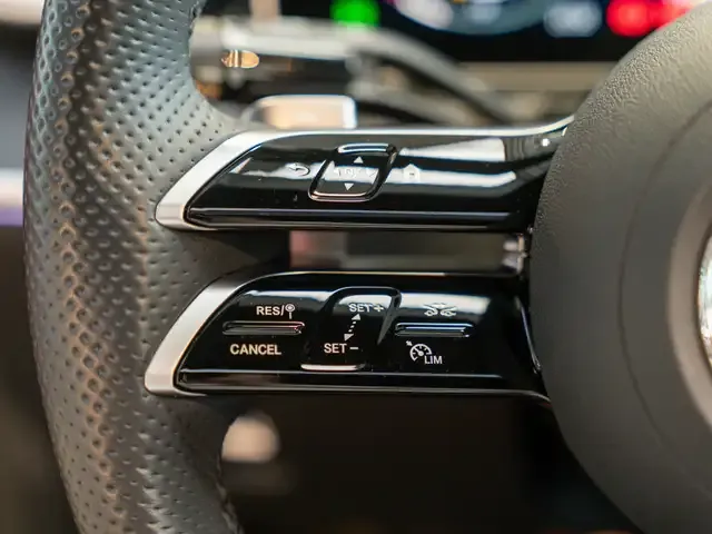 Mercedes-Benz CLE 220