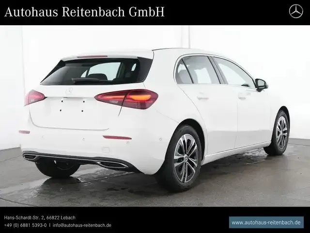 Mercedes-Benz A 180