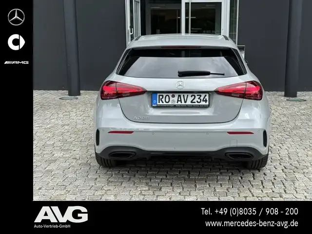 Mercedes-Benz A 200