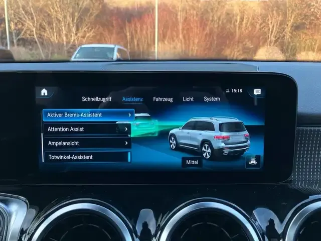 Mercedes-Benz GLB 250