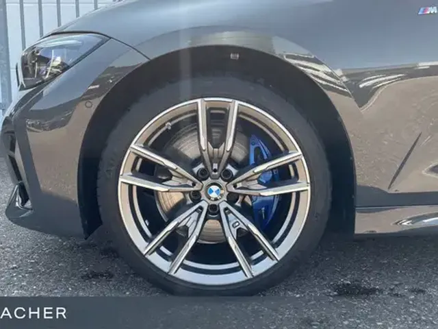 BMW 340