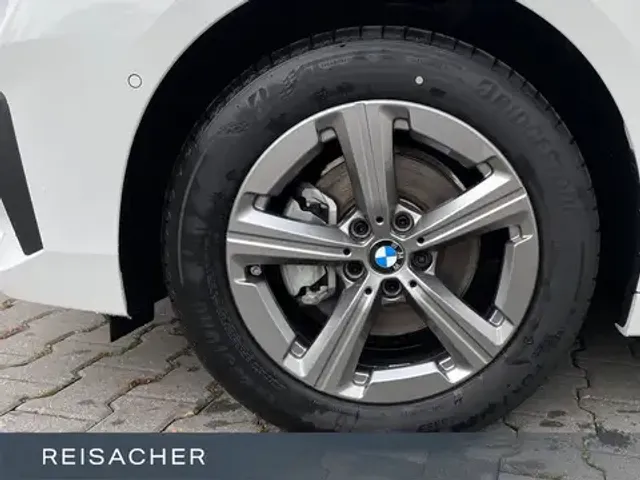 BMW 216