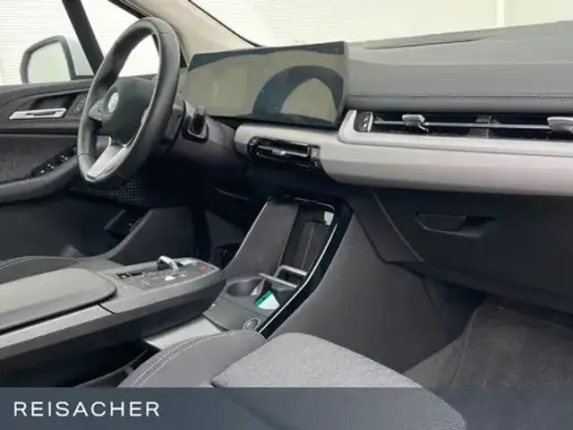 BMW 216