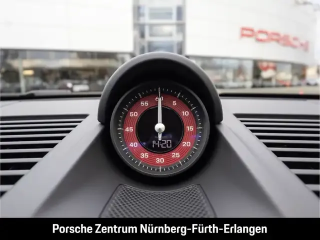 Porsche 992