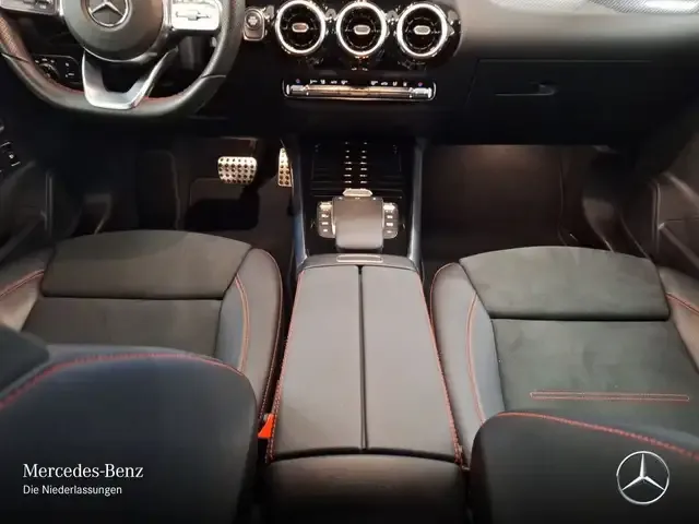 Mercedes-Benz B 250