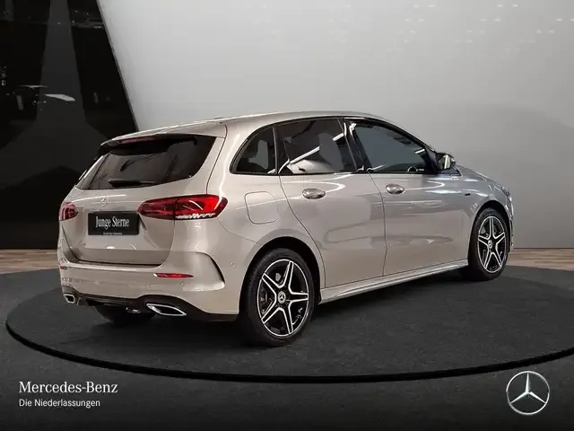 Mercedes-Benz B 250