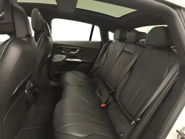 Mercedes-Benz EQE 300