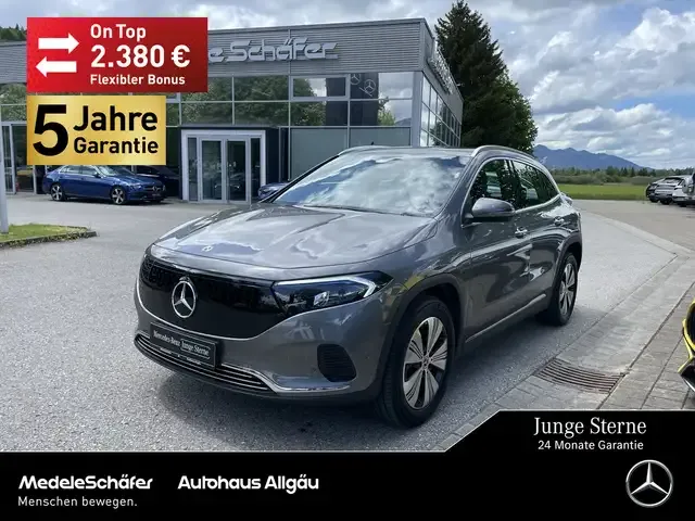 Mercedes-Benz EQA 300