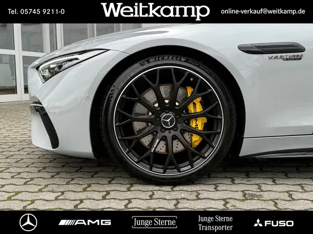 Mercedes-Benz SL 63 AMG