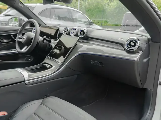 Mercedes-Benz CLE 220