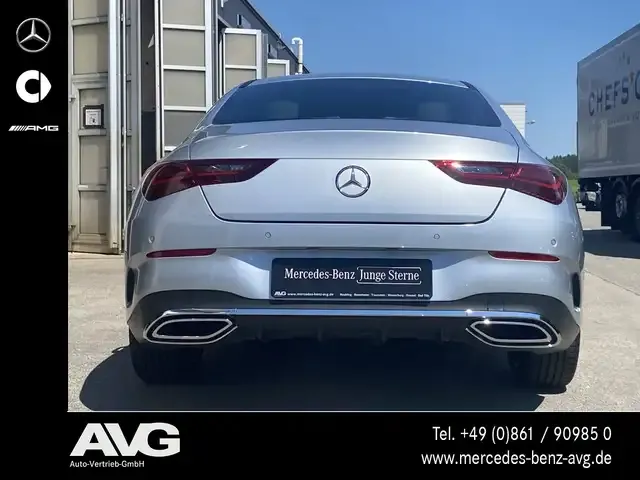 Mercedes-Benz CLA 220