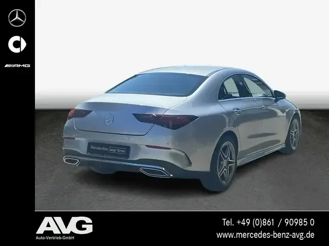 Mercedes-Benz CLA 220
