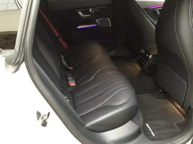 Mercedes-Benz EQE 500