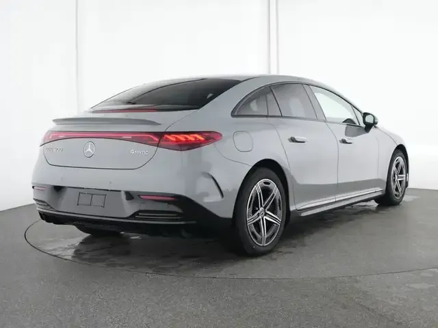 Mercedes-Benz EQE 500