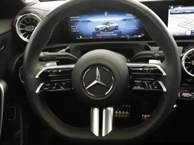 Mercedes-Benz CLA 250