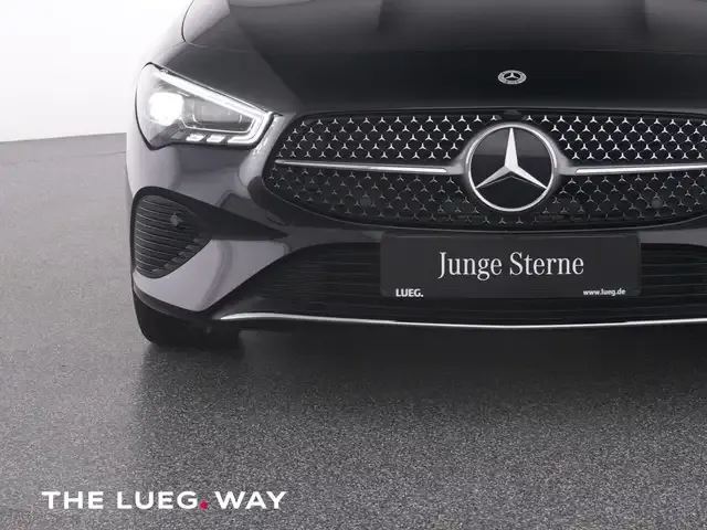Mercedes-Benz CLA 180