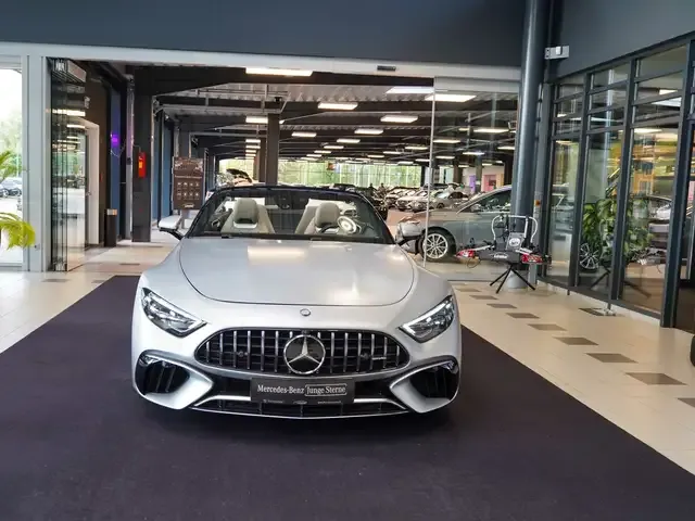 Mercedes-Benz SL 63 AMG