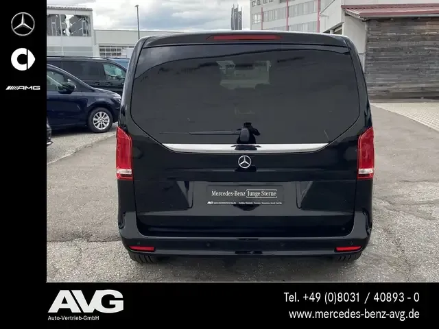 Mercedes-Benz V 300