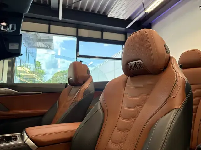 BMW 840
