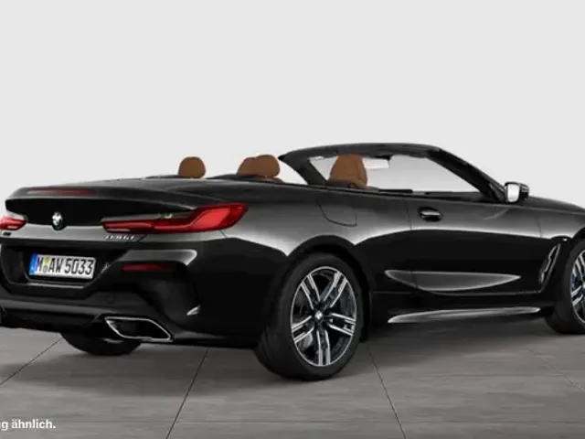 BMW 840
