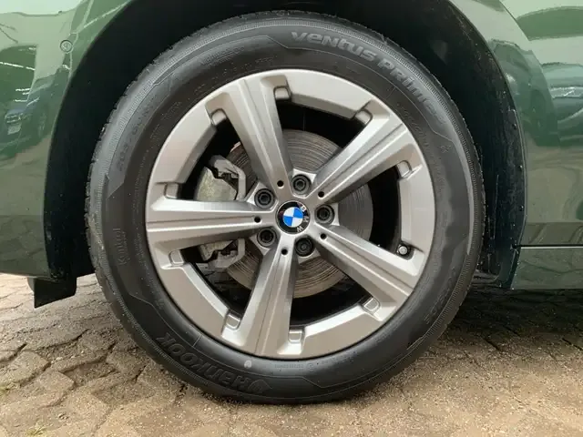 BMW 216