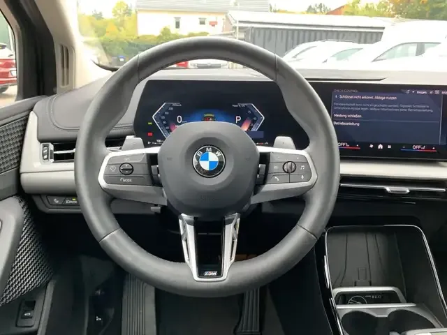 BMW 216