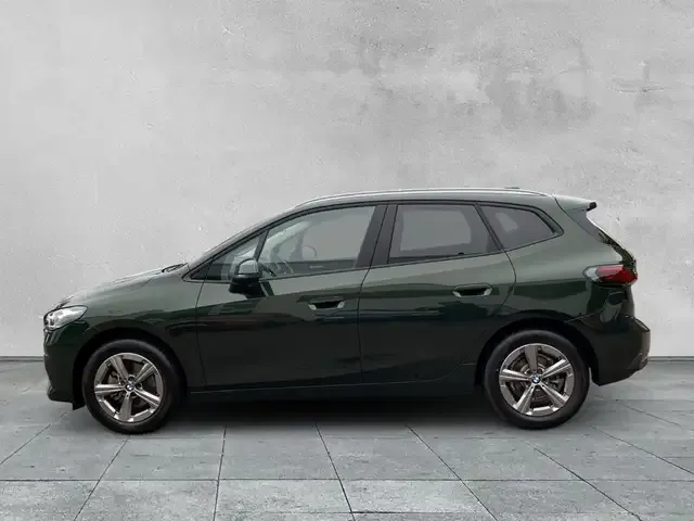 BMW 216