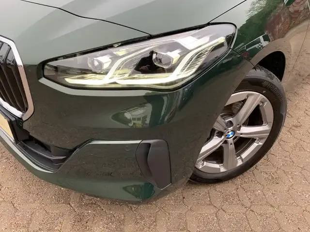 BMW 216
